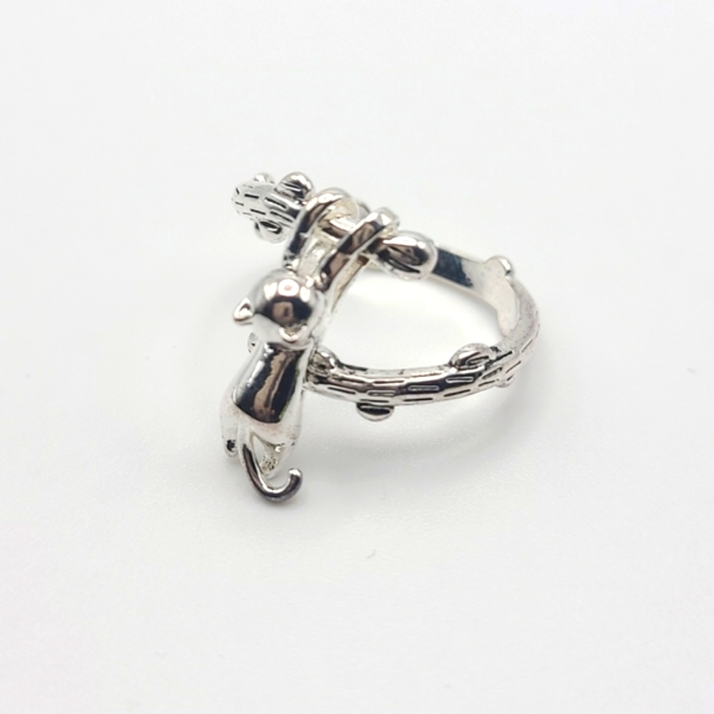 Cat Hanging from Tree Ring – Sterling Silver Sculpted Cat Jewelry (NWOT)